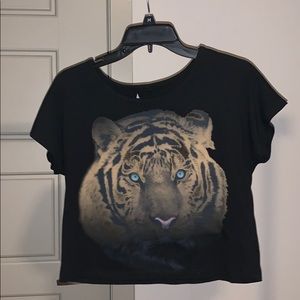 Blue Eyed Tiger Crop Top - Black